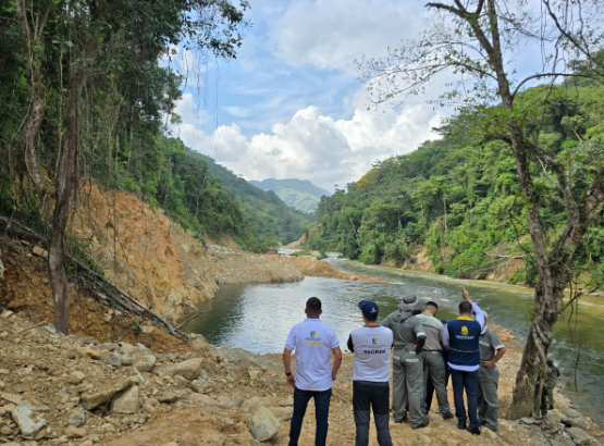 En las últimas horas Corantioquia realizó un recorrido por la zona para verificar en campo posibles afectaciones ambientales.